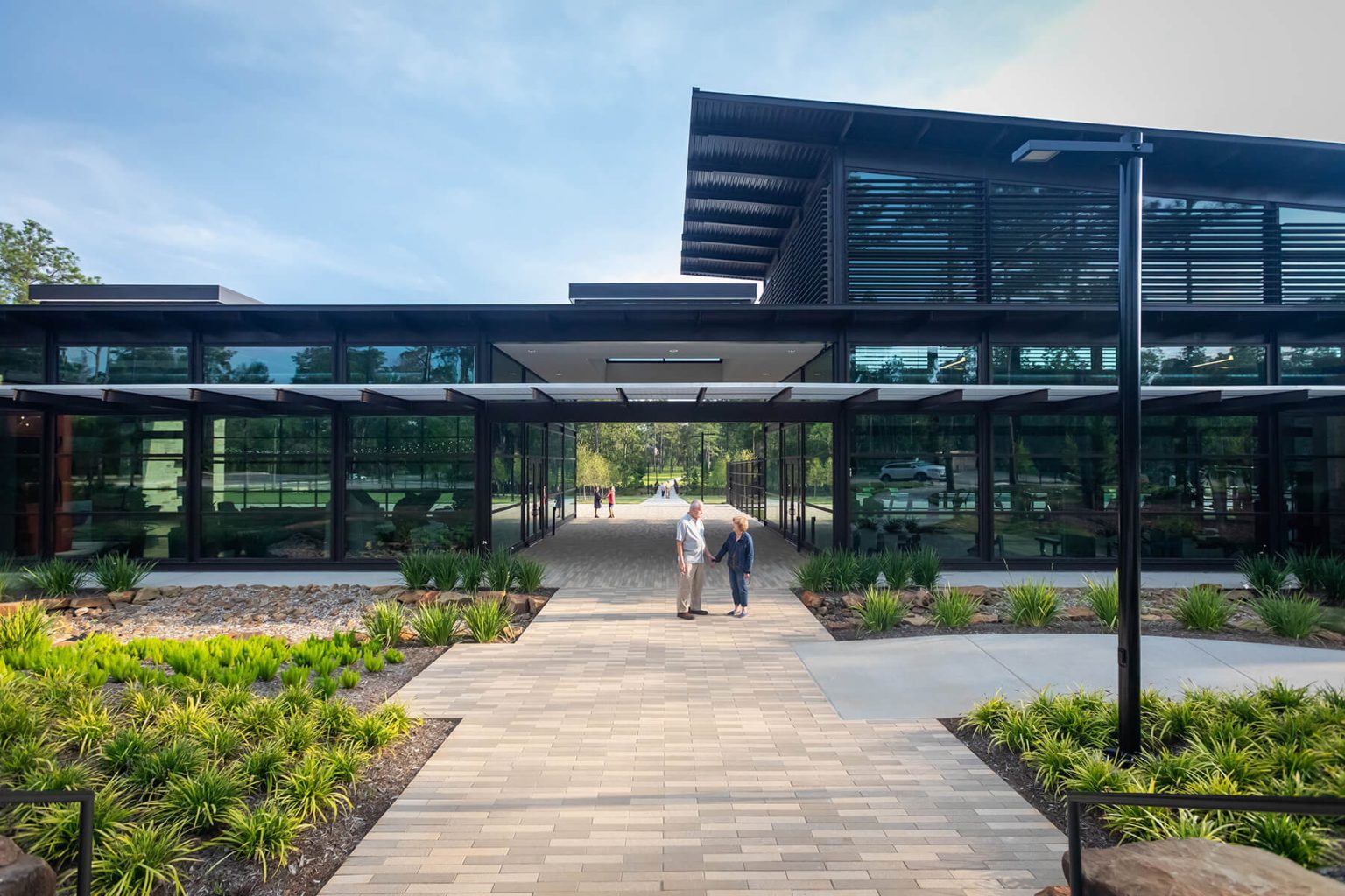 Contemporary Recreation Center Unveiled in The Woodlands Hills Studio